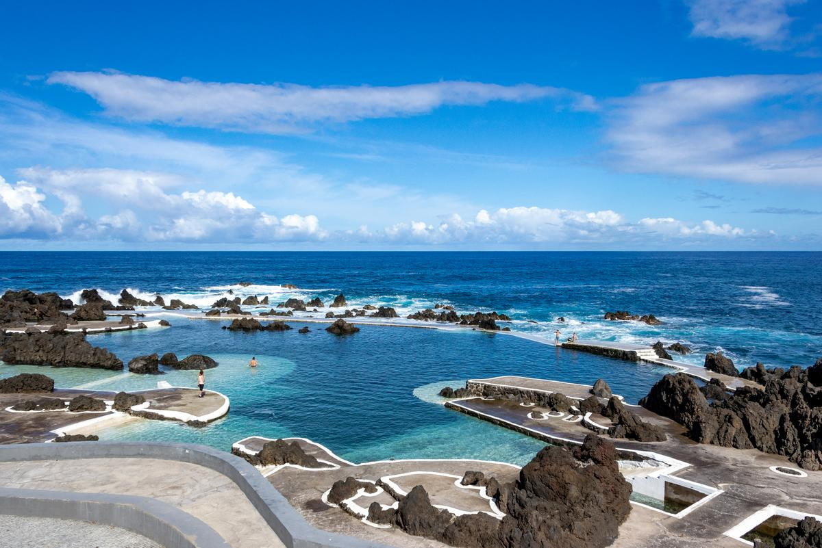 Madeira Vulkan Lava Schwimmbecken