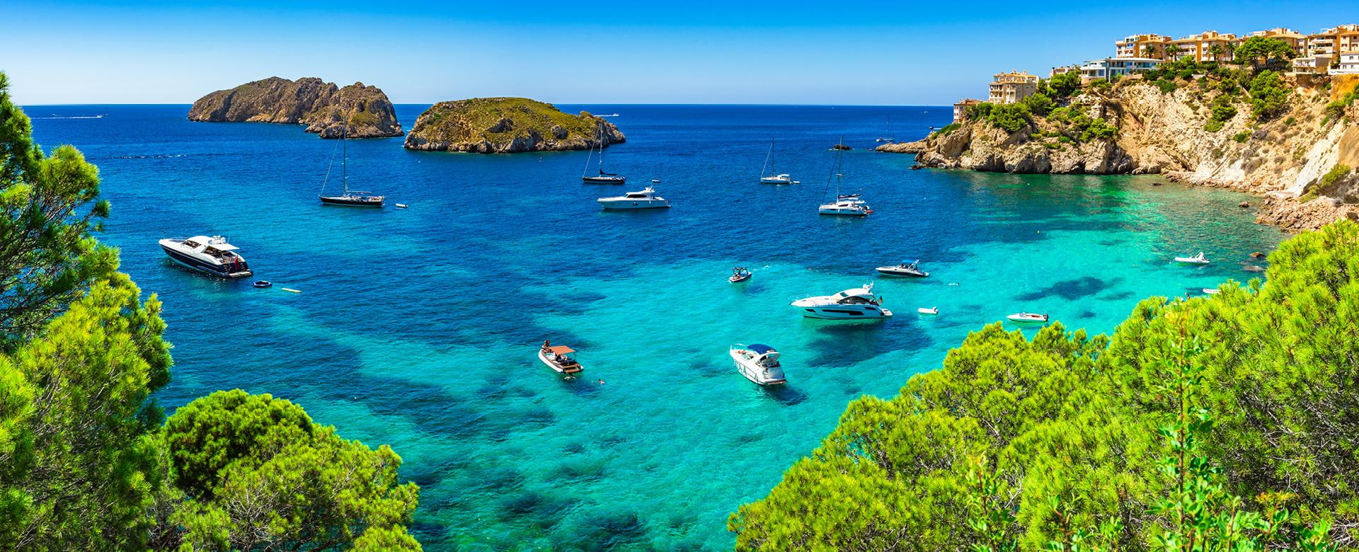 Strand Mallorca mit Booten