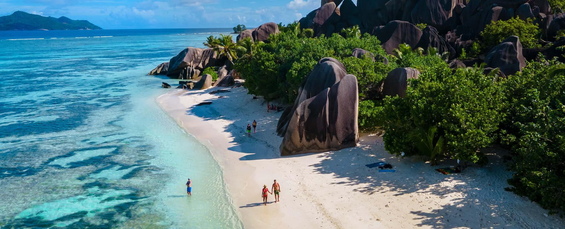 Seychellen einsamer Strand 