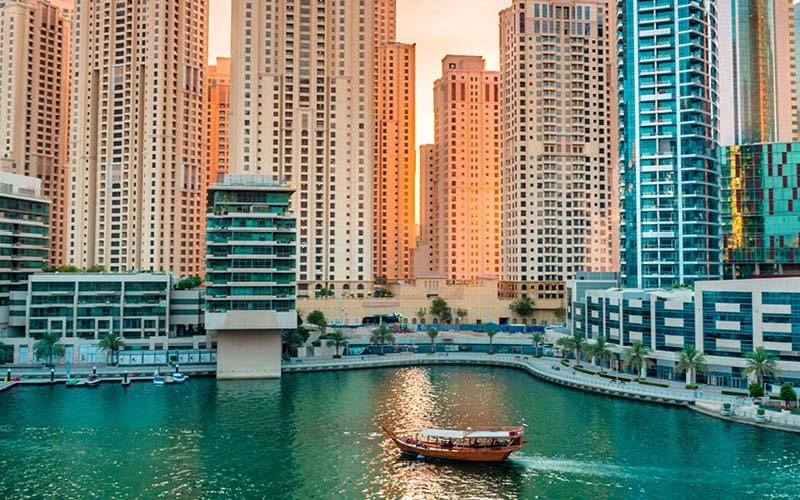 Dubai, Abu Dhabi & der zauberhafte Oman