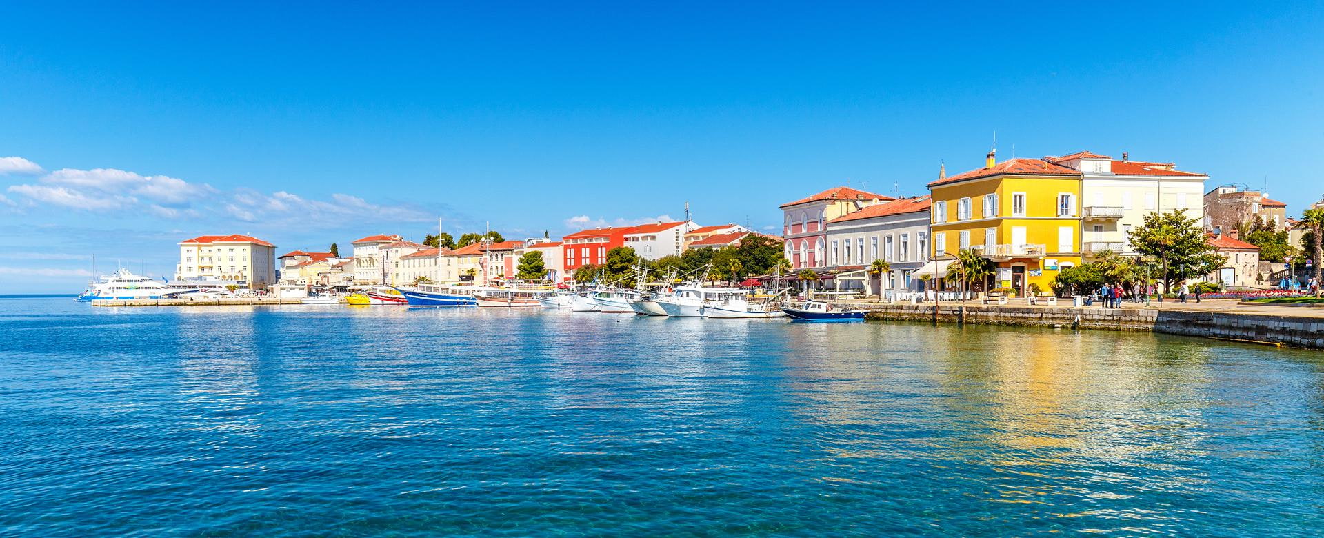 Skyline von Poreč in Kroatien