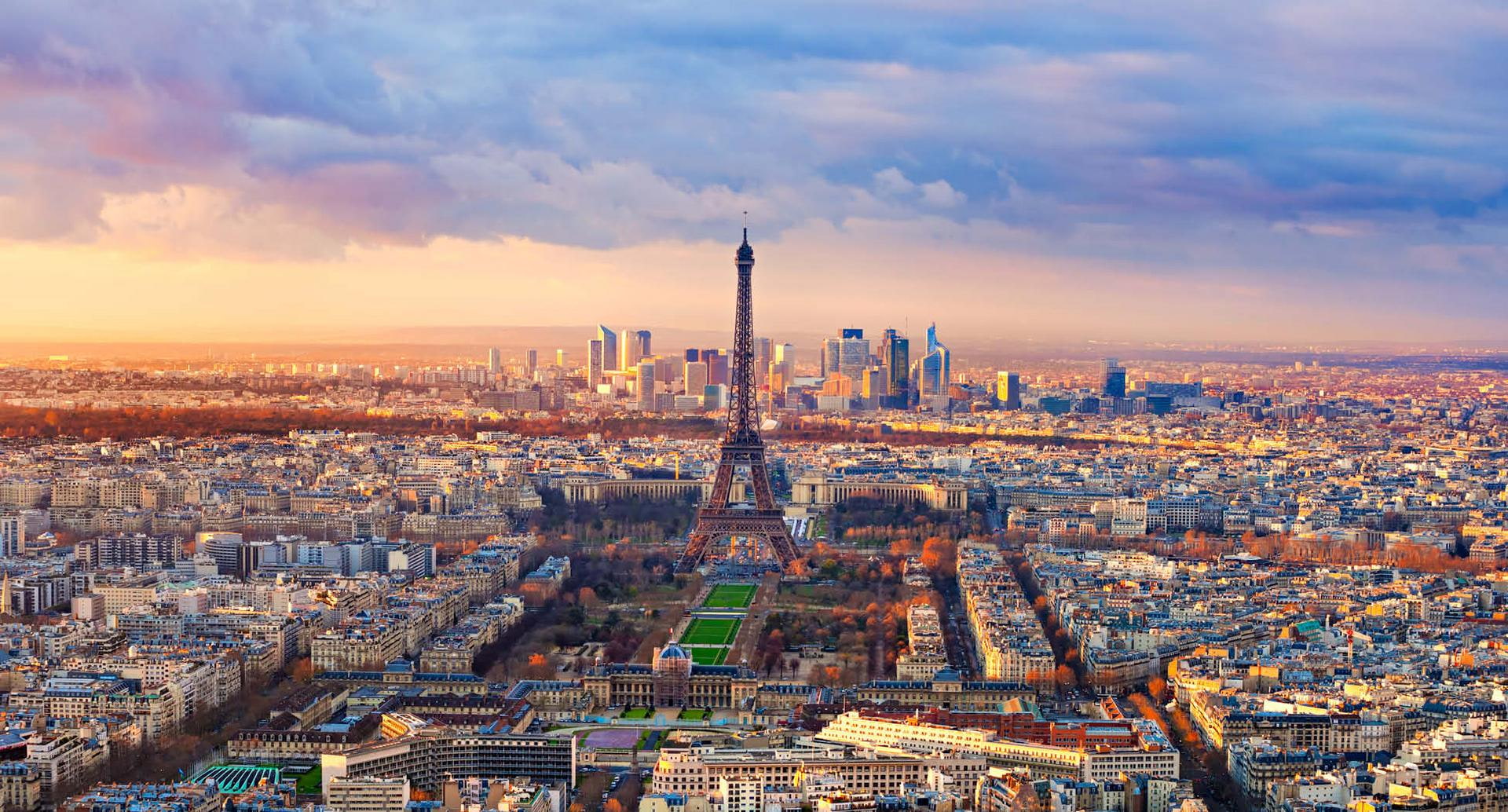 Paris Urlaub buchen Reisewelt_Paris Skyline